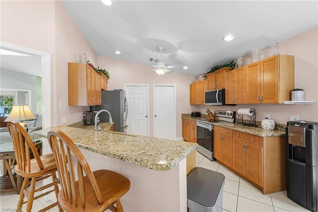 611 8th ST SE, Naples, FL 34117