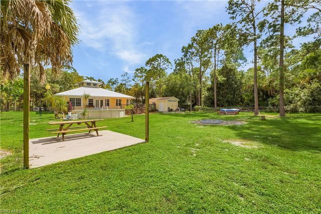 611 8th ST SE, Naples, FL 34117