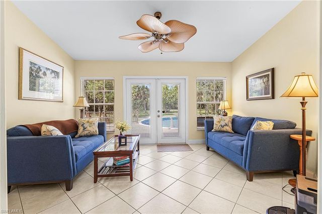 611 8th ST SE, Naples, FL 34117