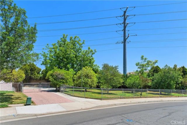 3330 Highcliff, Riverside, CA 92506