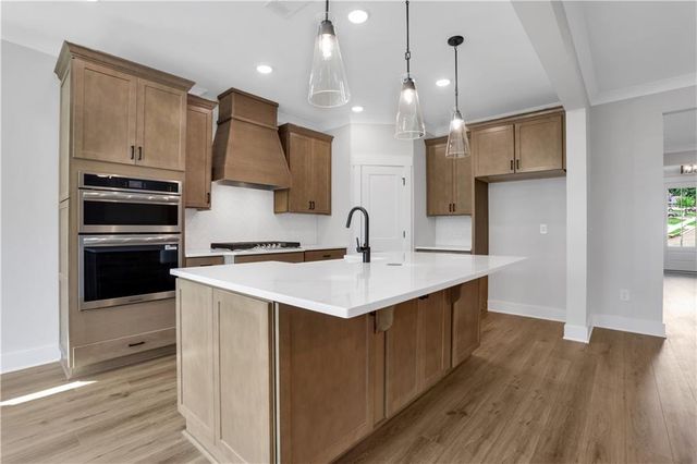 7053 Manchester Drive, Flowery Branch, GA 30542