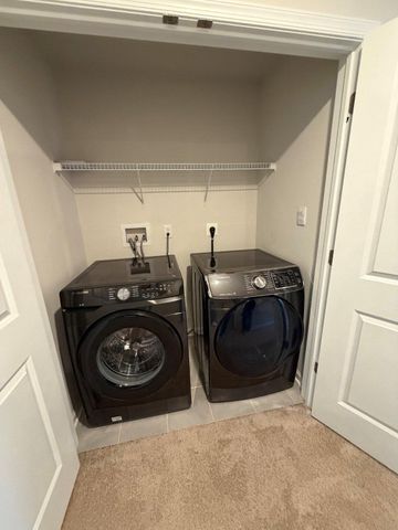 28 FOUNDRY BLVD, Mount Holly, NJ 08060