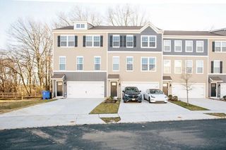 28 FOUNDRY BLVD, Mount Holly, NJ 08060