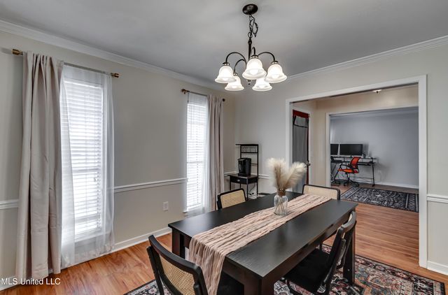 1422 Mossline Drive, Jackson, MS 39211