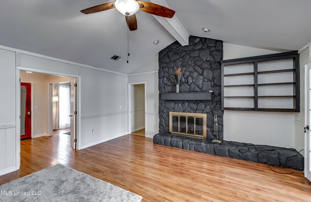 1422 Mossline Drive, Jackson, MS 39211