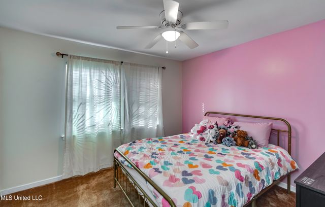 1422 Mossline Drive, Jackson, MS 39211