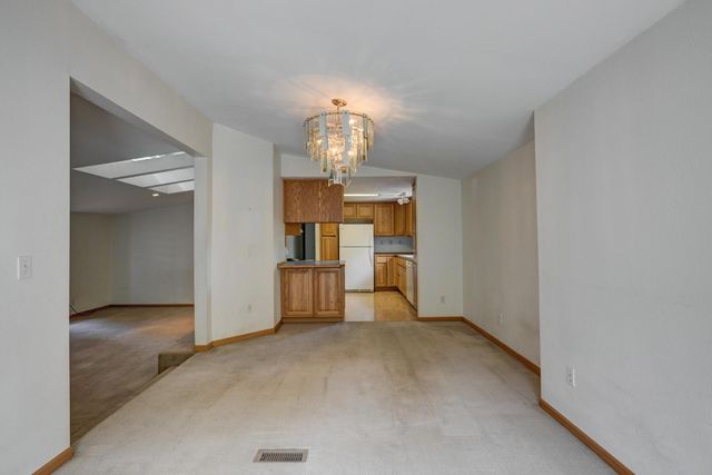 19107 Fir Road, Joplin, MO 64801