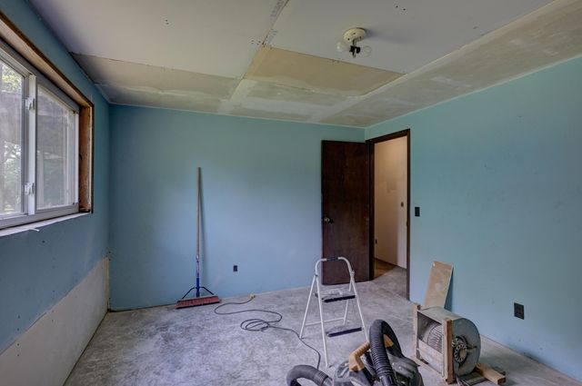 19107 Fir Road, Joplin, MO 64801