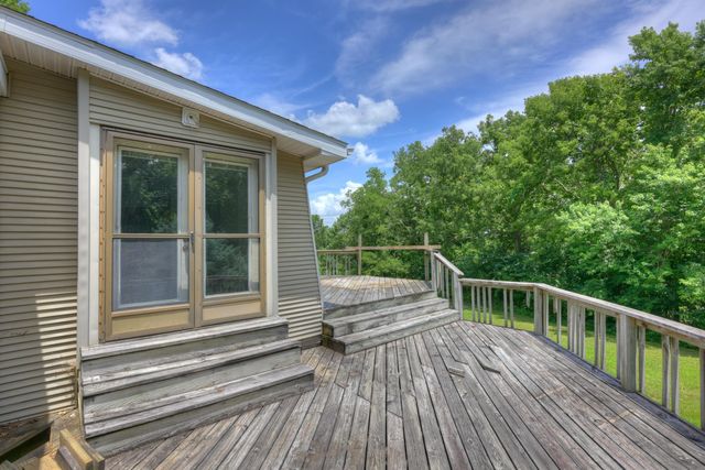 19107 Fir Road, Joplin, MO 64801