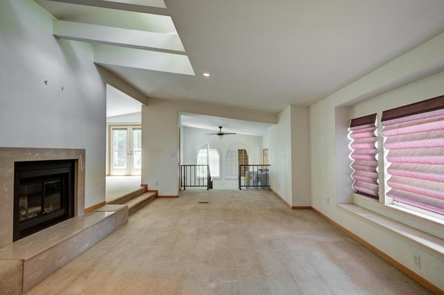 19107 Fir Road, Joplin, MO 64801