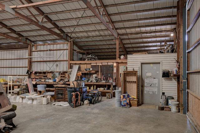 19107 Fir Road, Joplin, MO 64801