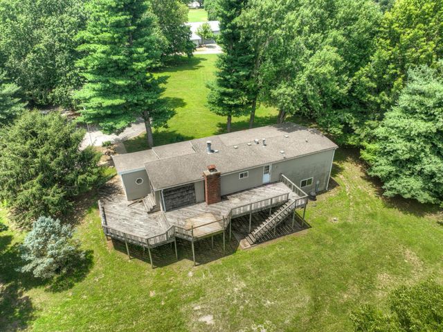 19107 Fir Road, Joplin, MO 64801