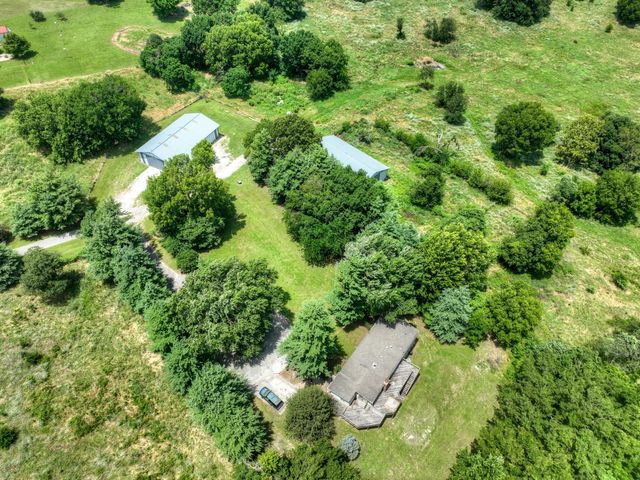 19107 Fir Road, Joplin, MO 64801