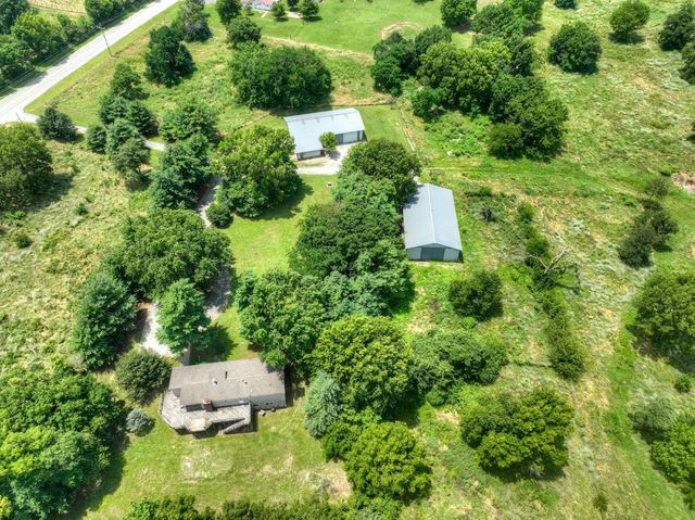 19107 Fir Road, Joplin, MO 64801