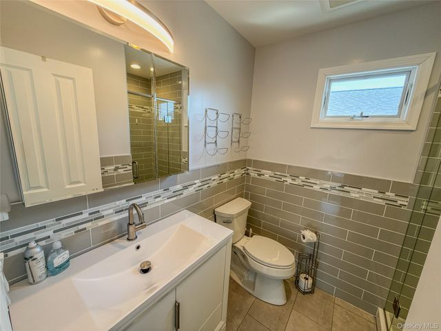 97 Cedarhurst Avenue, Point Lookout, NY 11569