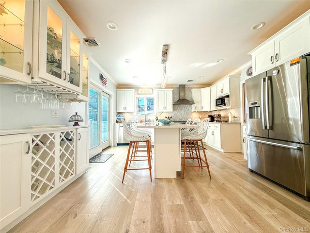 97 Cedarhurst Avenue, Point Lookout, NY 11569
