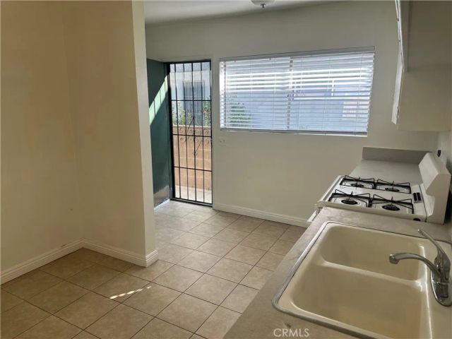 5147 Canoga Street, Montclair, CA 91763