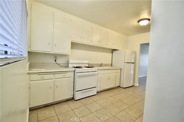 5147 Canoga Street, Montclair, CA 91763