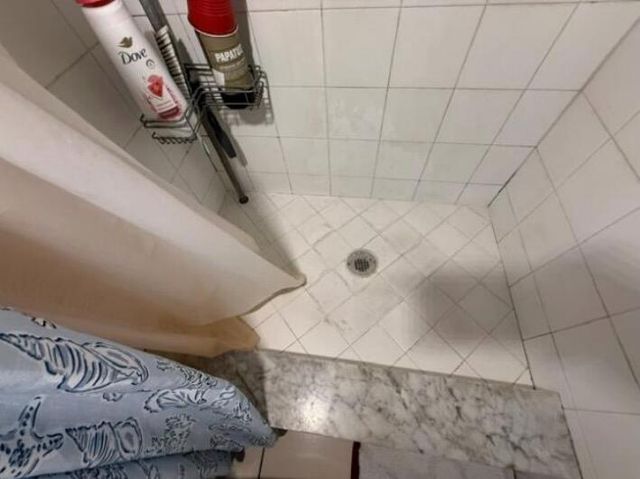 59 FLAGAMI Boulevard, Miami, FL 33144