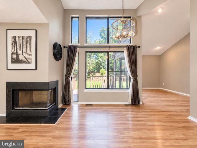 251 SAYRE DR, Princeton, NJ 08540