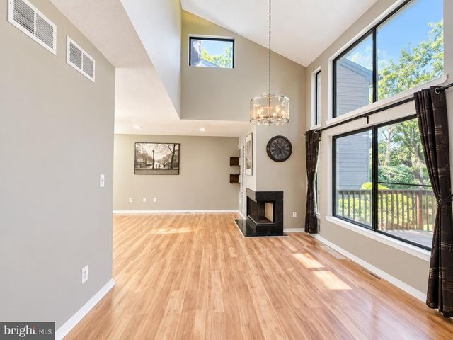 251 SAYRE DR, Princeton, NJ 08540