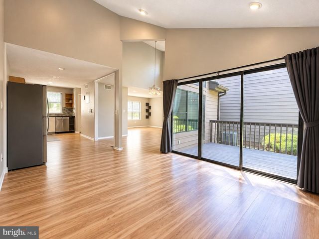 251 SAYRE DR, Princeton, NJ 08540
