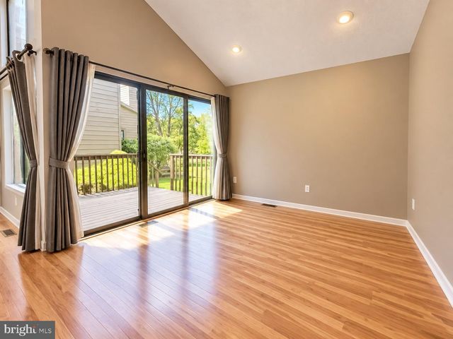 251 SAYRE DR, Princeton, NJ 08540