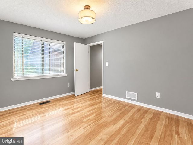 251 SAYRE DR, Princeton, NJ 08540