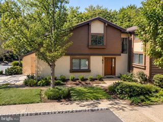 251 SAYRE DR, Princeton, NJ 08540