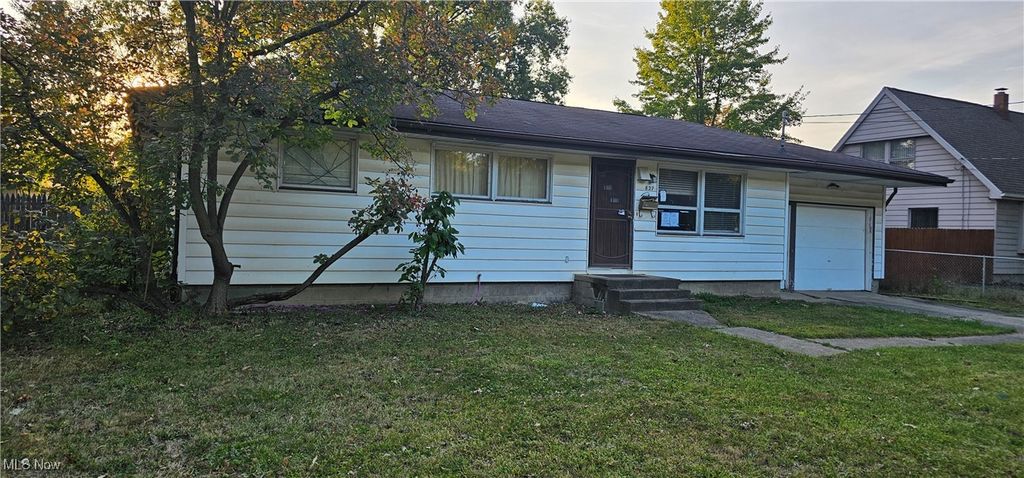 827 Southern Boulevard NW, Warren, OH 44485