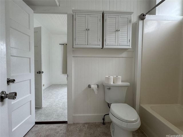 943 9th Avenue C, Honolulu, HI 96816