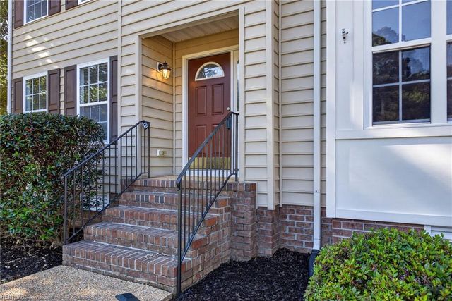 2108 Benomi DR, Williamsburg, VA 23185