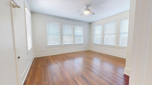 826 Cedar Hill Avenue, Dallas, TX 75208