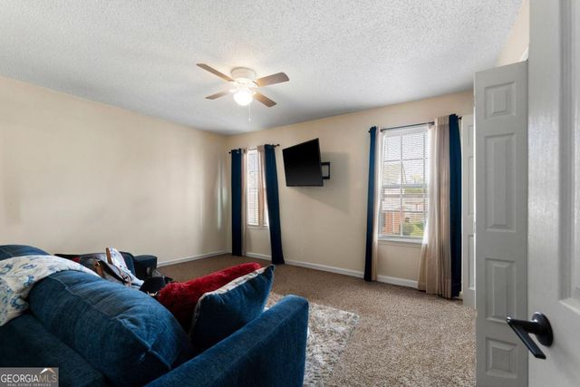 40 Princeton Glen Court, Adairsville, GA 30103