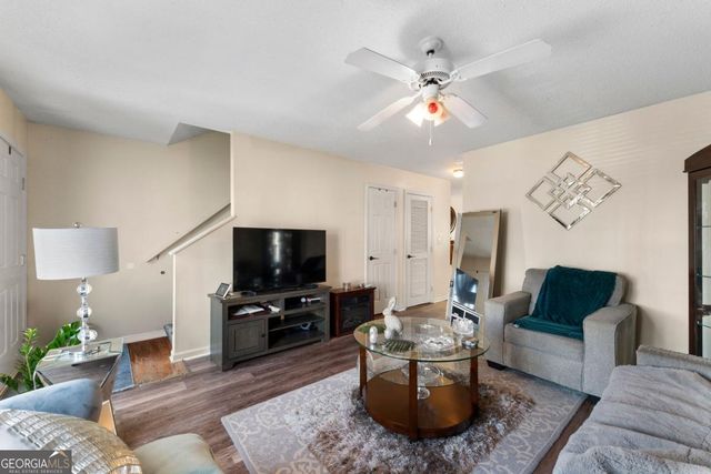 40 Princeton Glen Court, Adairsville, GA 30103