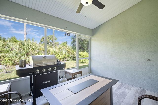 308 Briarcliff Circle, Sebastian, FL 32958