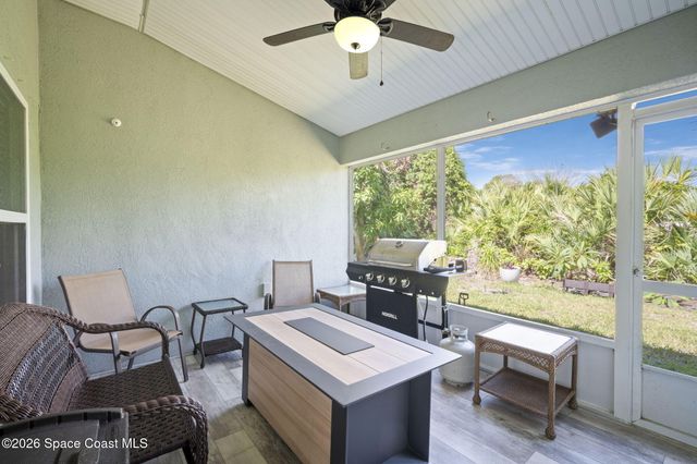 308 Briarcliff Circle, Sebastian, FL 32958