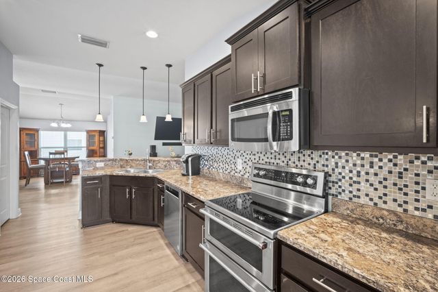 308 Briarcliff Circle, Sebastian, FL 32958