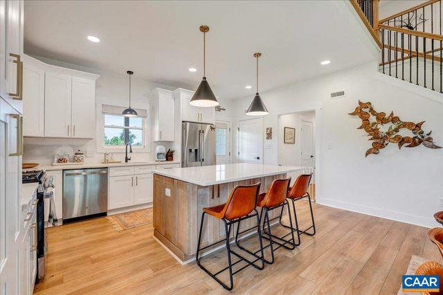 510 CAMELLIA LN, Moneta, VA 24121