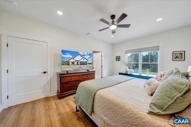 510 CAMELLIA LN, Moneta, VA 24121