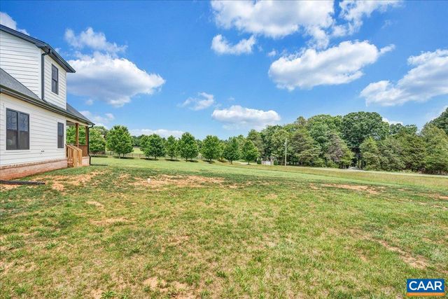 510 CAMELLIA LN, Moneta, VA 24121