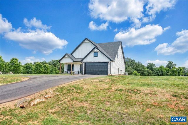 510 CAMELLIA LN, Moneta, VA 24121