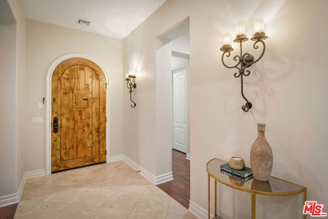 25420 Prado De Azul, Calabasas, CA 91302