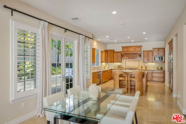 25420 Prado De Azul, Calabasas, CA 91302