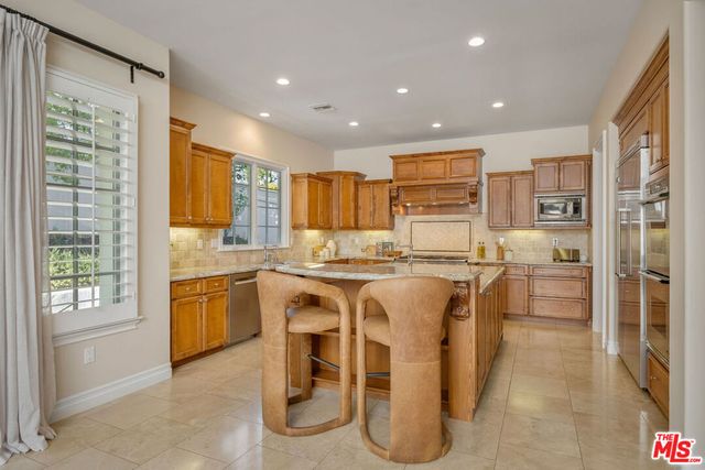 25420 Prado De Azul, Calabasas, CA 91302