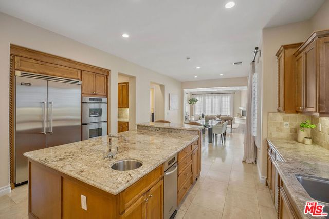 25420 Prado De Azul, Calabasas, CA 91302