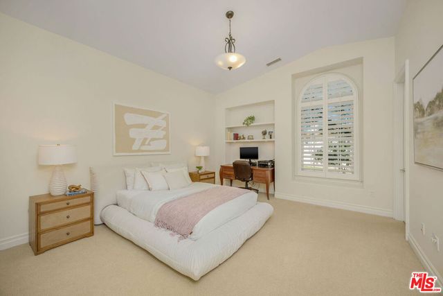 25420 Prado De Azul, Calabasas, CA 91302