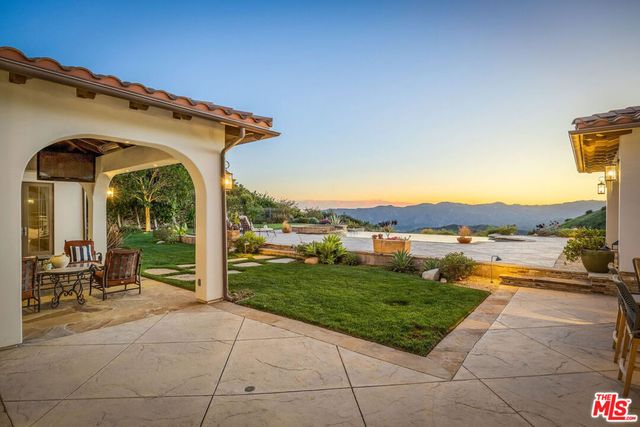 25420 Prado De Azul, Calabasas, CA 91302