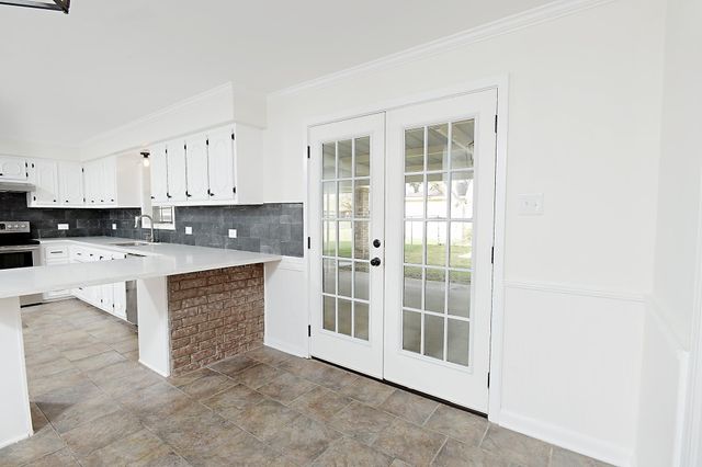 304 Winder Rd, Thibodaux, LA 70301