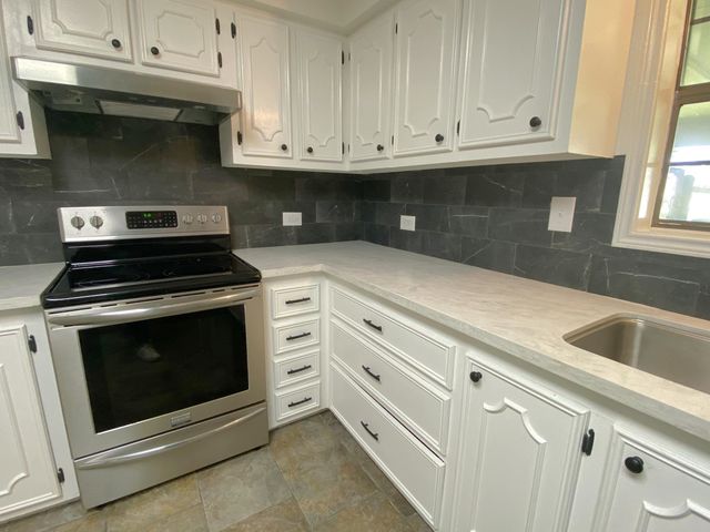 304 Winder Rd, Thibodaux, LA 70301